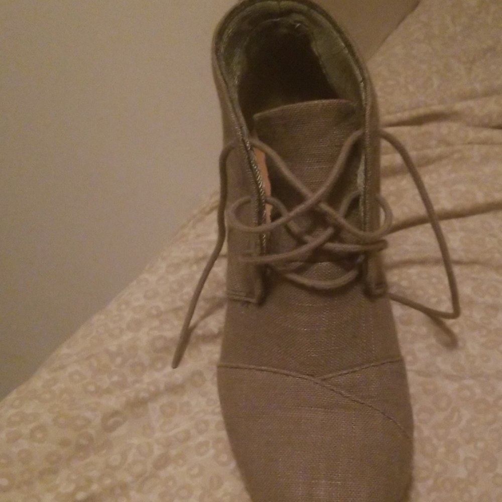 Half boots